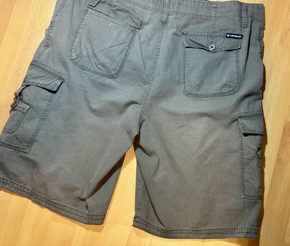 Airwalk Cargo Shorts Mens 38 Gray Outdoor Casual Utility Pockets 100% Cotton - Picture 9 of 10